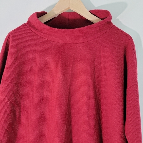 By Anthropologie Burgundy Turtleneck High-Low Long Knit Tunic Sz S Valentine - Picture 2 of 12